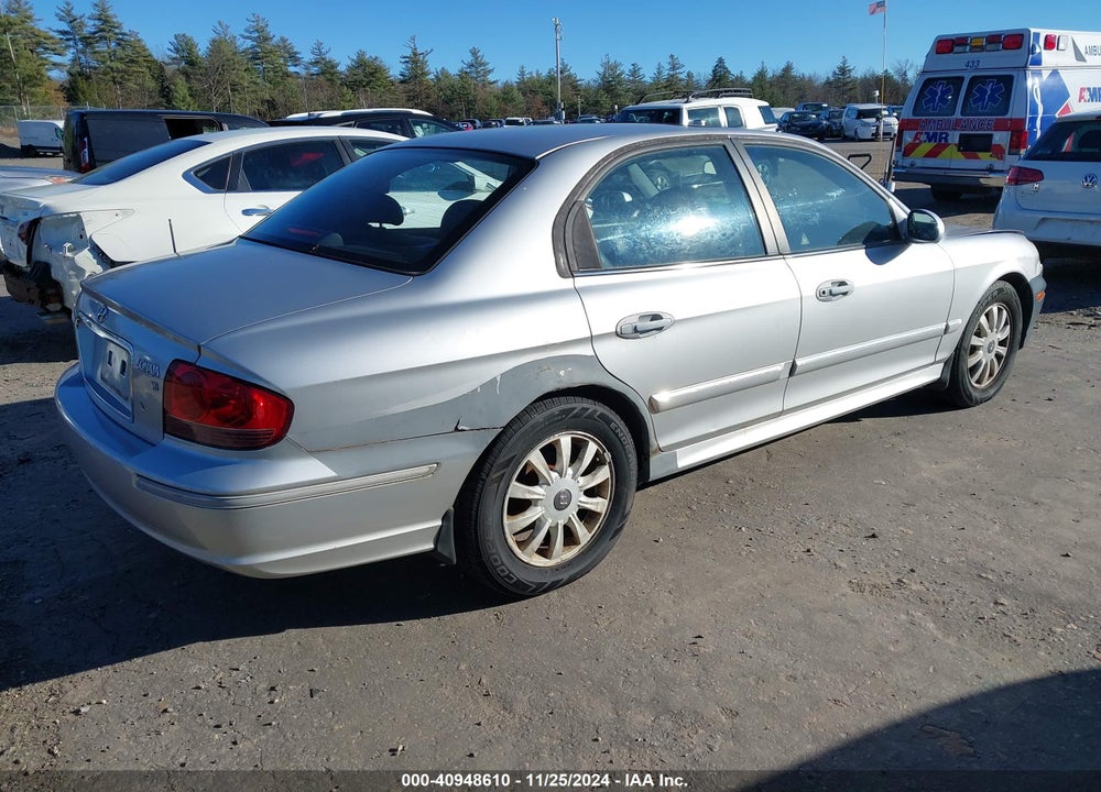 2003 HYUNDAI SONATA GLS/LX VIN: KMHWF35H03A884878