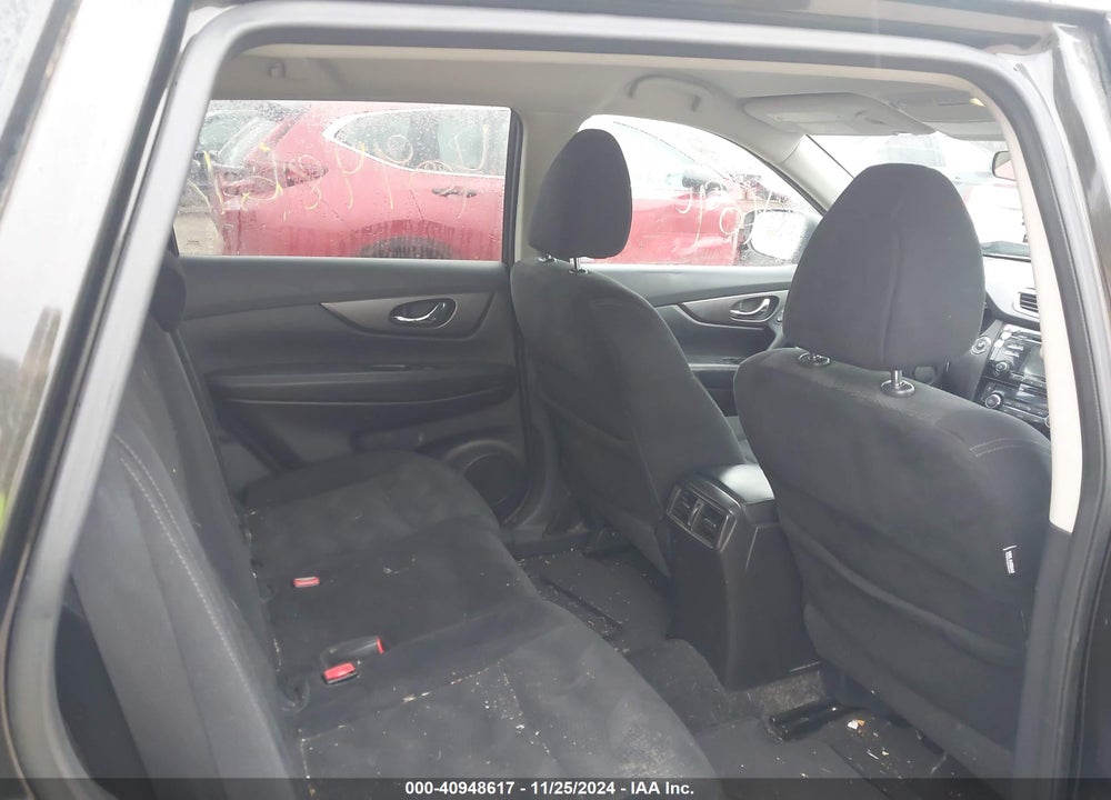 2014 NISSAN ROGUE SV VIN: 5N1AT2MT9EC825029