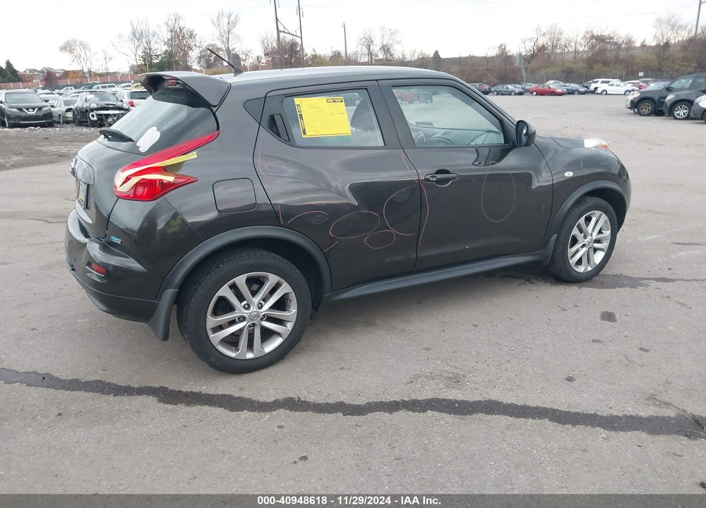 2012 NISSAN JUKE S VIN: JN8AF5MR7CT108230