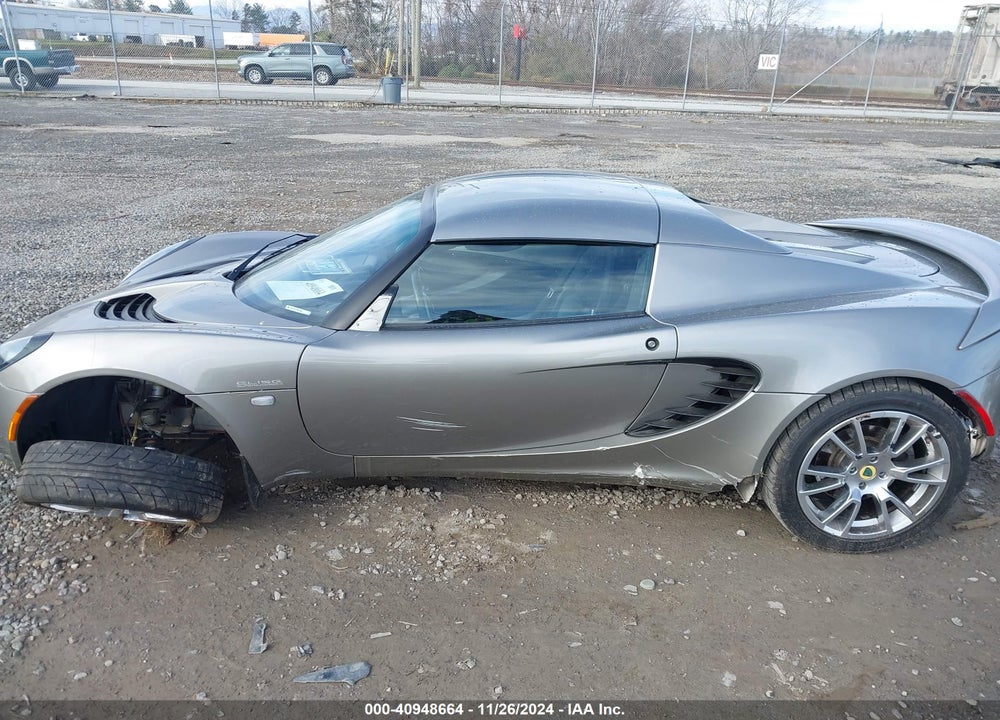2009 LOTUS ELISE SC VIN: SCCZC11129HL30246