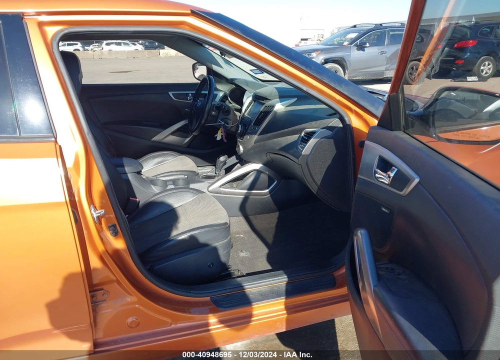 2015 HYUNDAI VELOSTER VIN: KMHTC6AD1FU233732