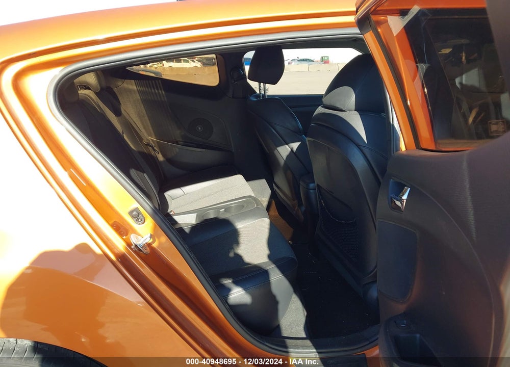 2015 HYUNDAI VELOSTER VIN: KMHTC6AD1FU233732