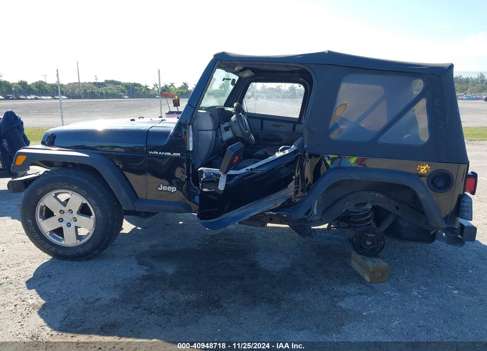 2000 JEEP WRANGLER SE VIN: 1J4FA29P9YP750867