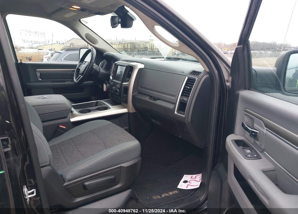 2018 RAM 1500 BIG HORN 4X4 5'7 BOX VIN: 1C6RR7LG9JS170532