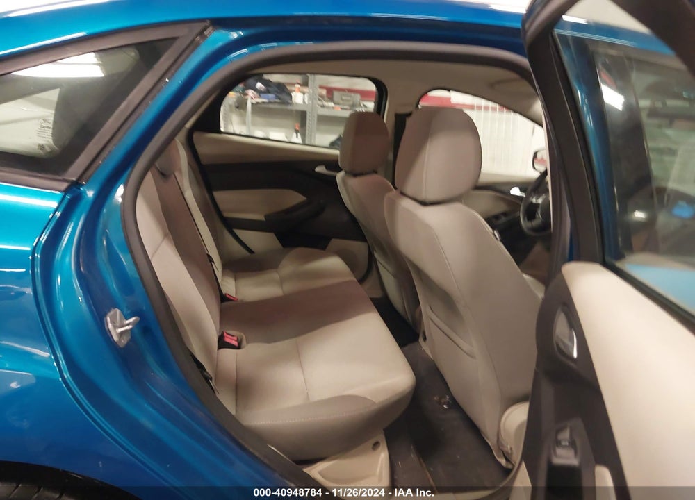 2013 FORD FOCUS SE VIN: 1FADP3F27DL364210