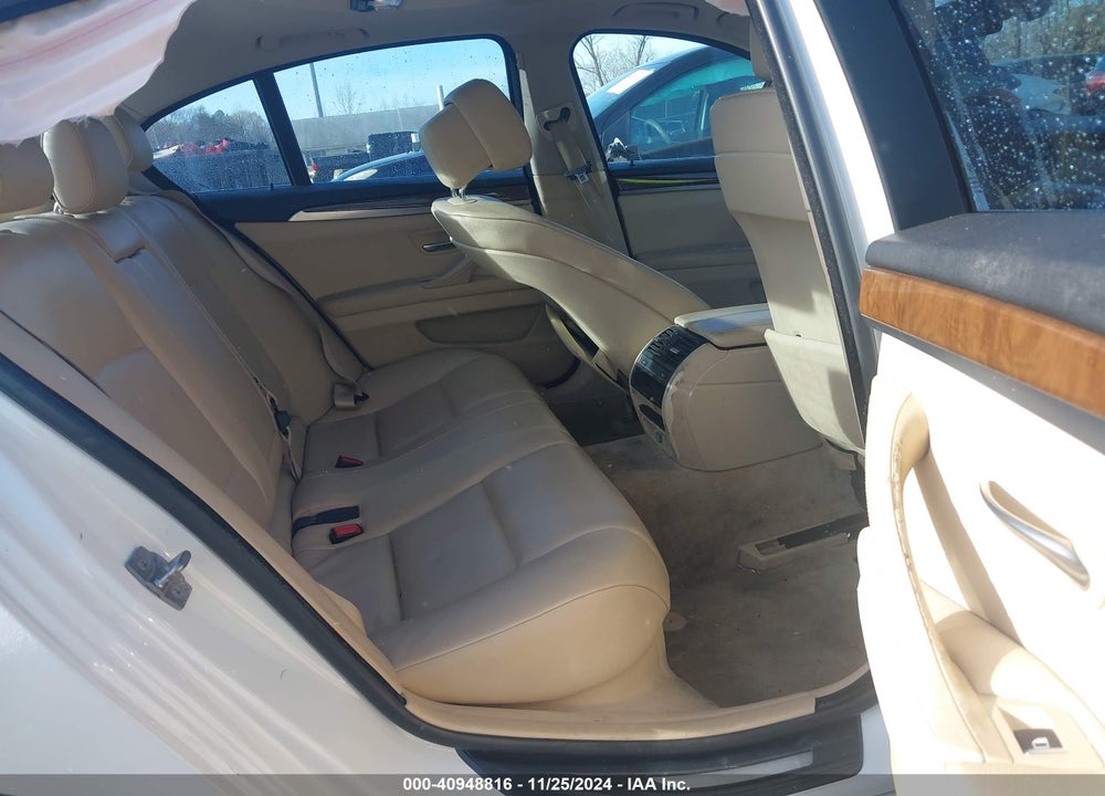 2012 BMW 528I XDRIVE VIN: WBAXH5C58CDW10024