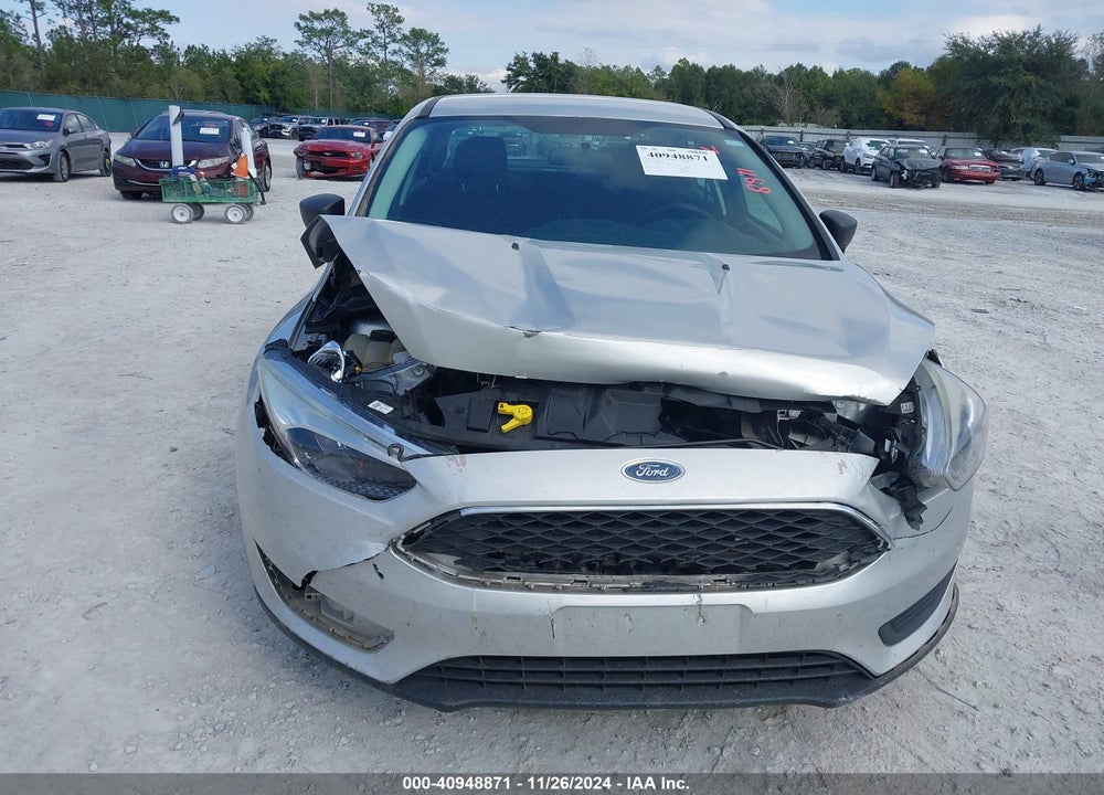 2018 FORD FOCUS S VIN: 1FADP3E28JL220839