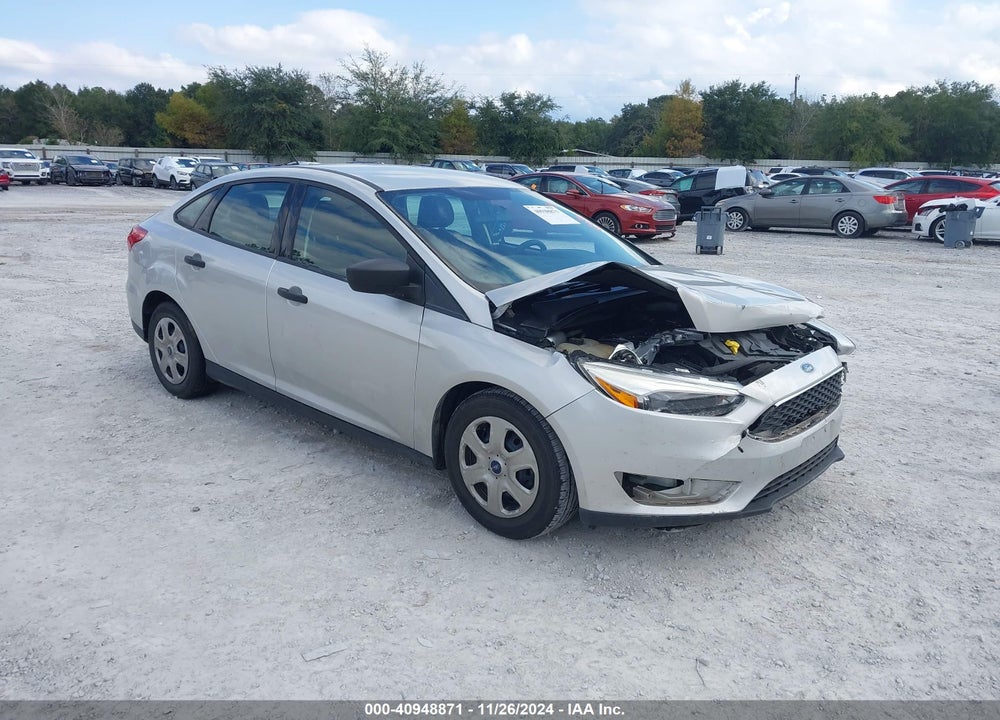 2018 FORD FOCUS S VIN: 1FADP3E28JL220839