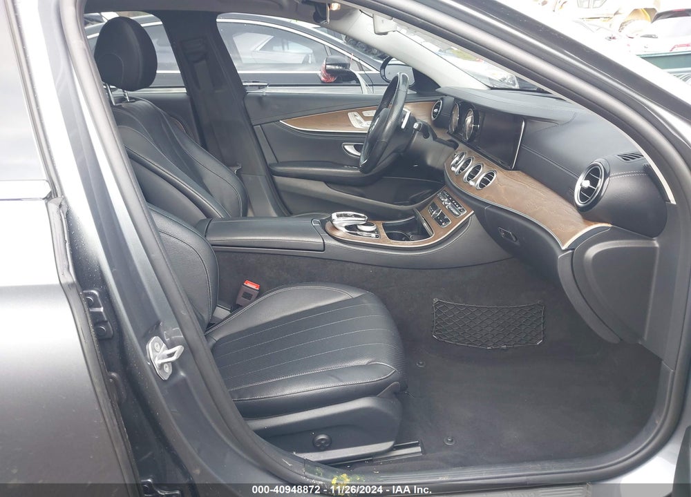 2018 MERCEDES-BENZ E 300 VIN: WDDZF4KB0JA343534