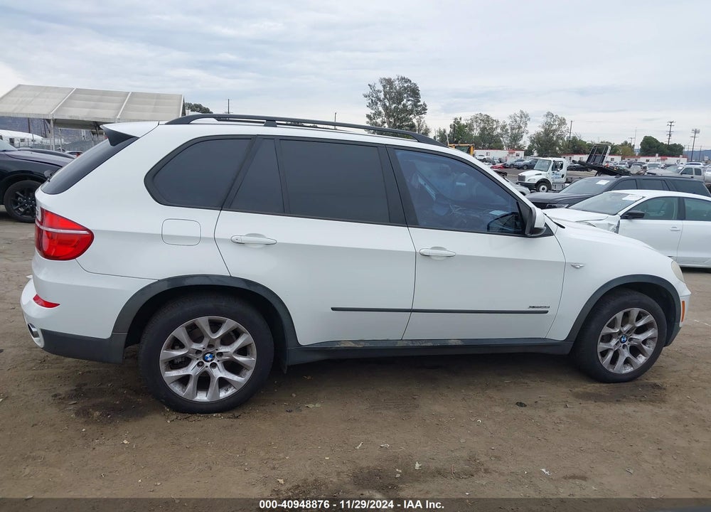2012 BMW X5 XDRIVE35I/XDRIVE35I PREMIUM/XDRIVE35I SPORT ACTIVITY VIN: 5UXZV4C54CL760926