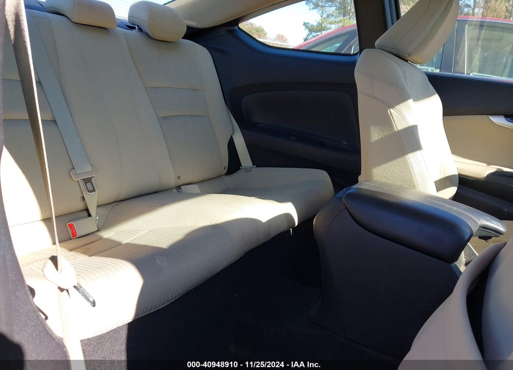 2014 HONDA ACCORD VIN: 1HGCT1B77EA012430