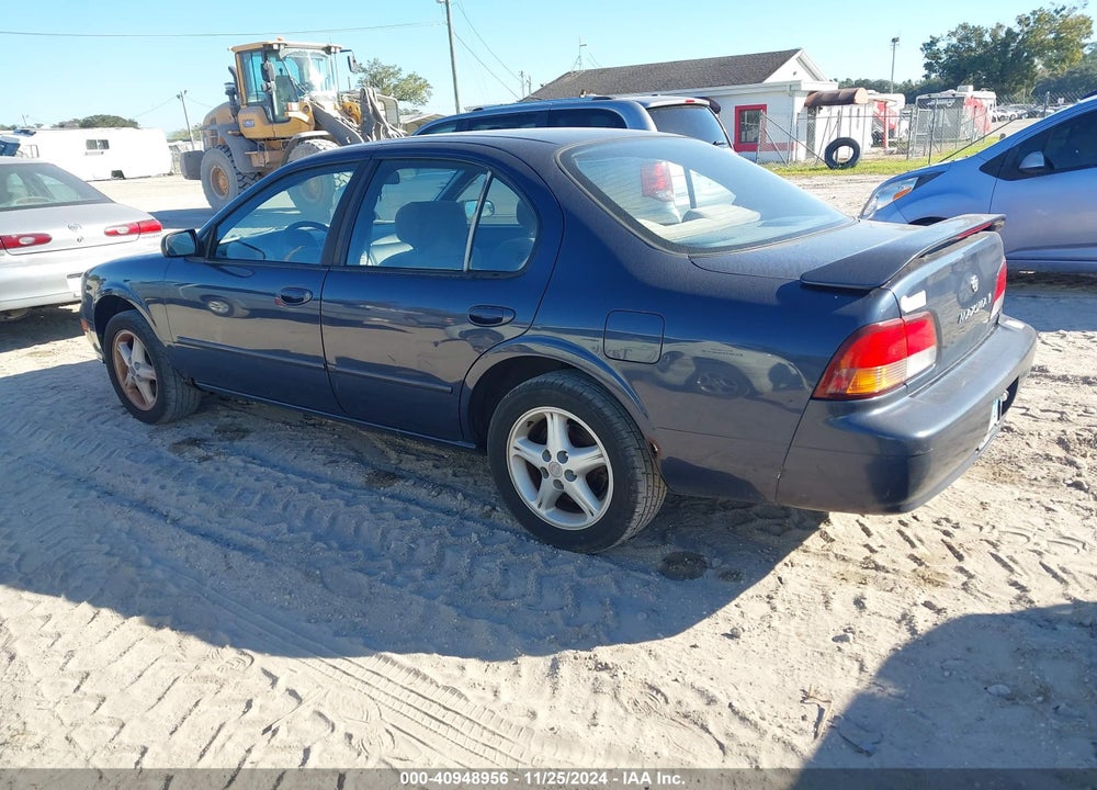 1998 NISSAN MAXIMA GLE/GXE/SE VIN: JN1CA21D2WM920899