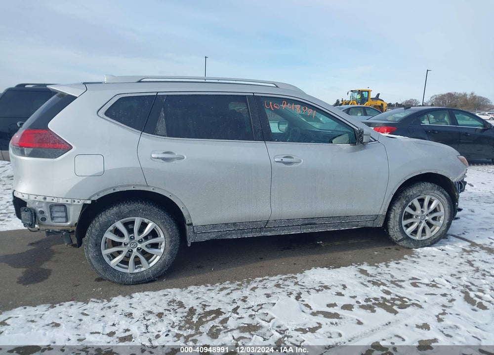 2017 NISSAN ROGUE SV VIN: 5N1AT2MV6HC885694