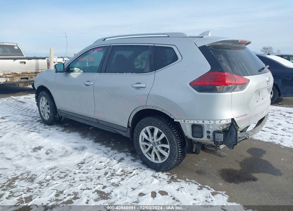 2017 NISSAN ROGUE SV VIN: 5N1AT2MV6HC885694