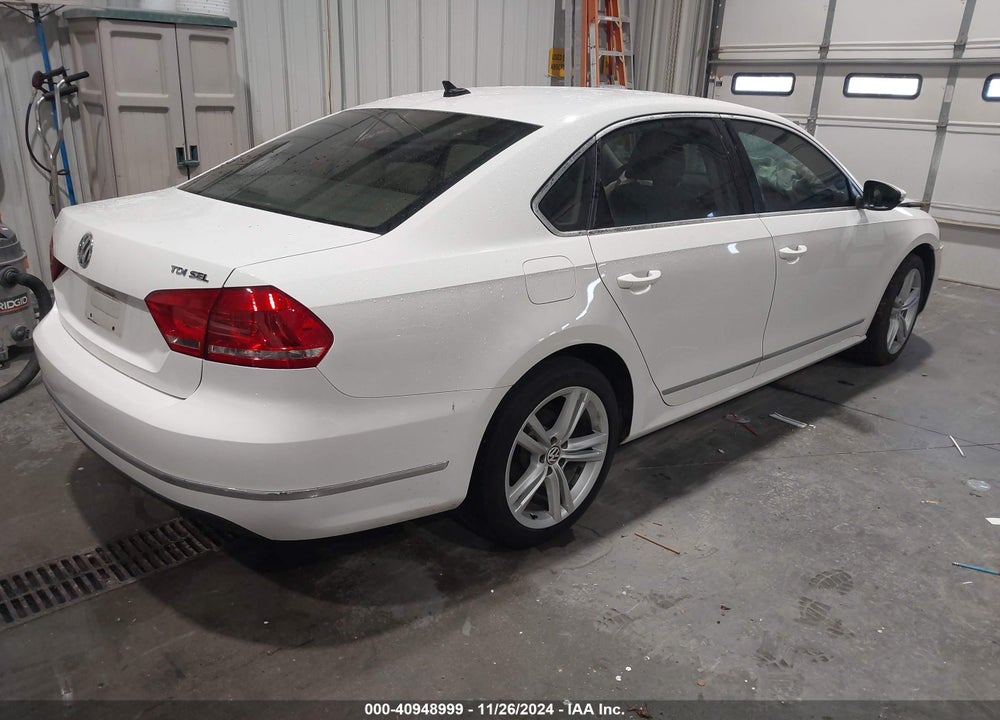 2012 VOLKSWAGEN PASSAT 2.0L TDI SEL PREMIUM VIN: 1VWCN7A34CC088423