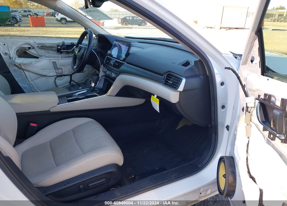 2020 HONDA ACCORD VIN: 1HGCV1F50LA028937