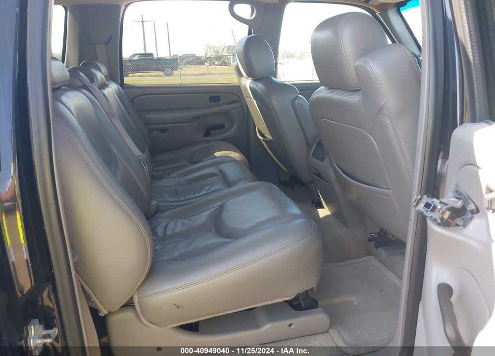 2005 CHEVROLET SUBURBAN 1500 Z71 VIN: 3GNEC16Z25G225975
