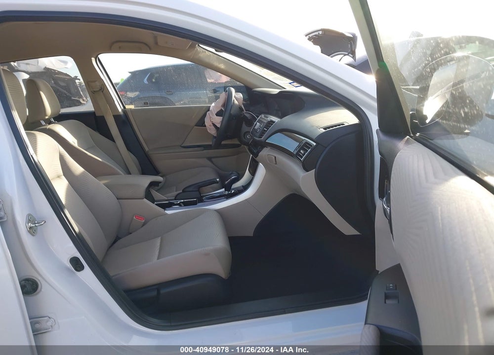 2017 HONDA ACCORD LX VIN: 1HGCR2F39HA148235