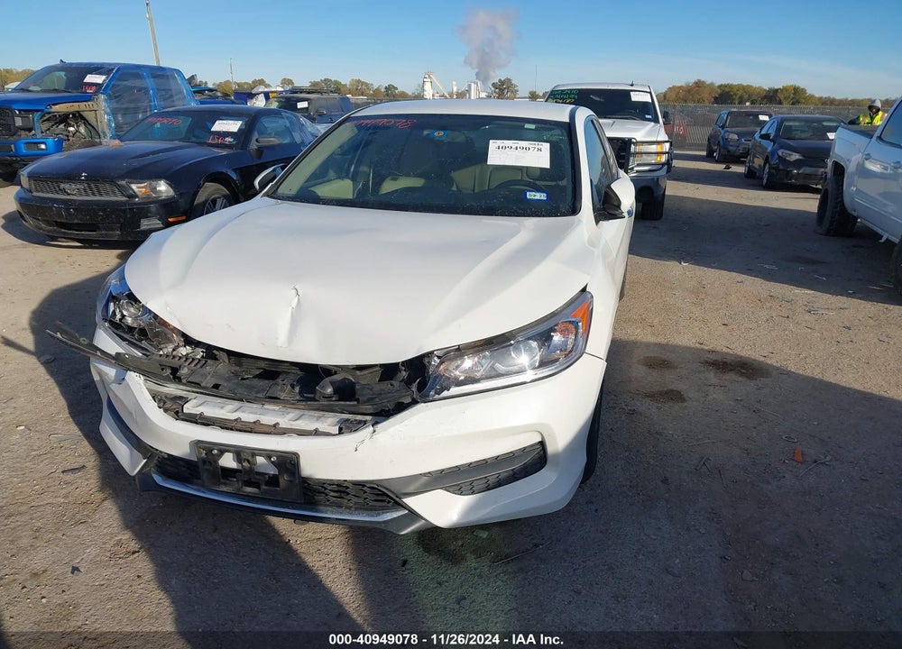 2017 HONDA ACCORD LX VIN: 1HGCR2F39HA148235