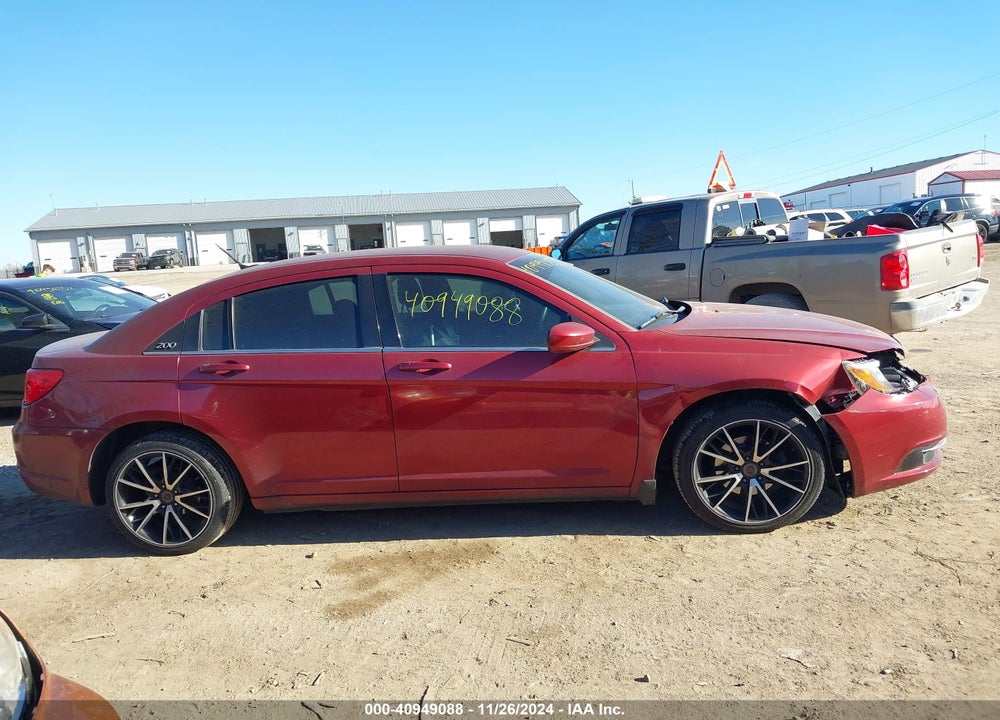 2013 CHRYSLER 200 LX VIN: 1C3CCBAG0DN767517