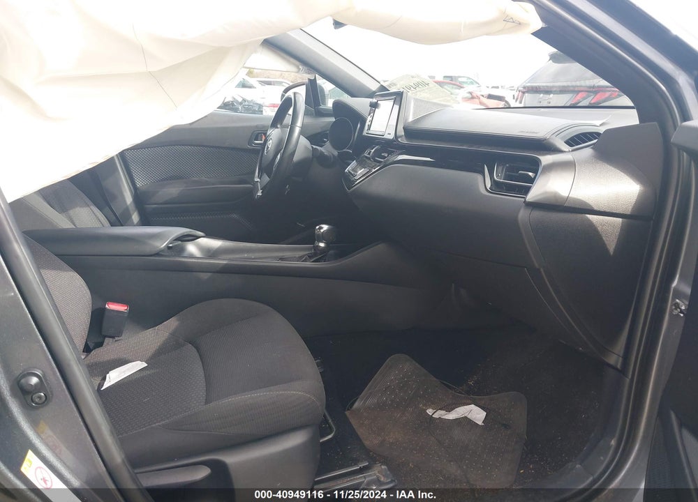 2018 TOYOTA C-HR XLE PREMIUM VIN: NMTKHMBX3JR029301