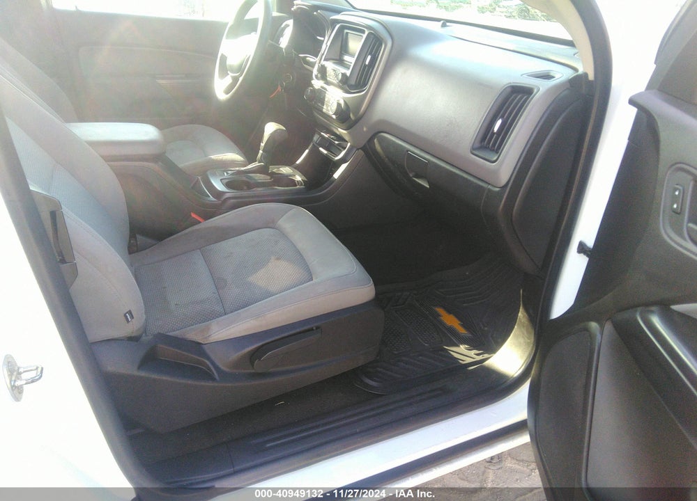 2015 CHEVROLET COLORADO WT VIN: 1GCHSAEAXF1179901