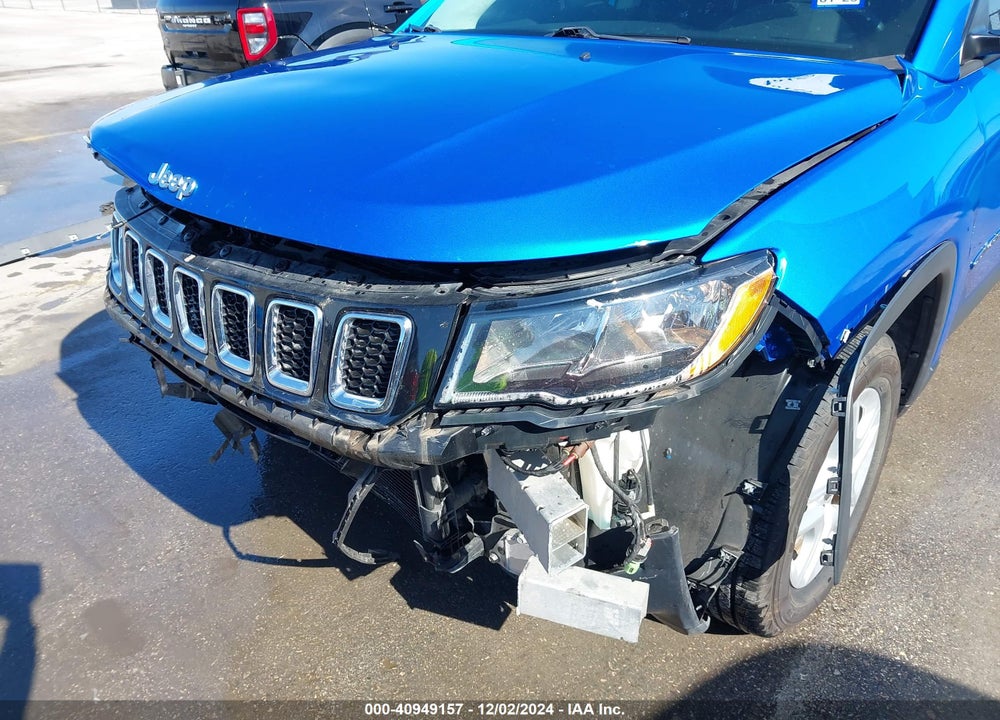 2018 JEEP COMPASS SPORT FWD VIN: 3C4NJCAB2JT462861