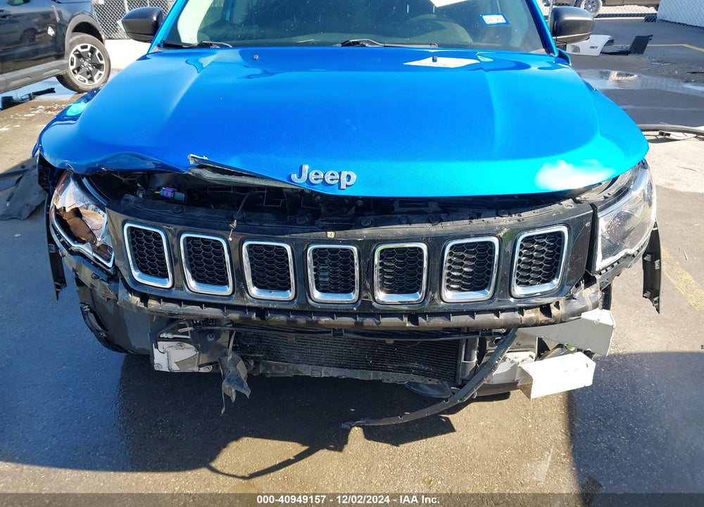 2018 JEEP COMPASS SPORT FWD VIN: 3C4NJCAB2JT462861