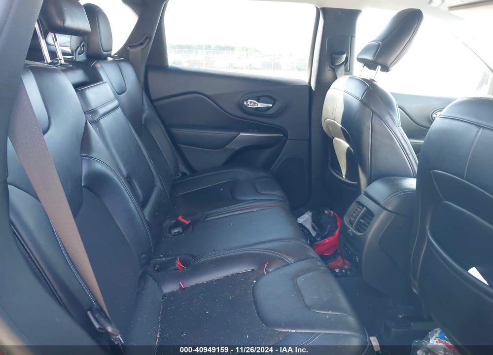 2019 JEEP CHEROKEE LATITUDE PLUS 4X4 VIN: 1C4PJMLX1KD230637