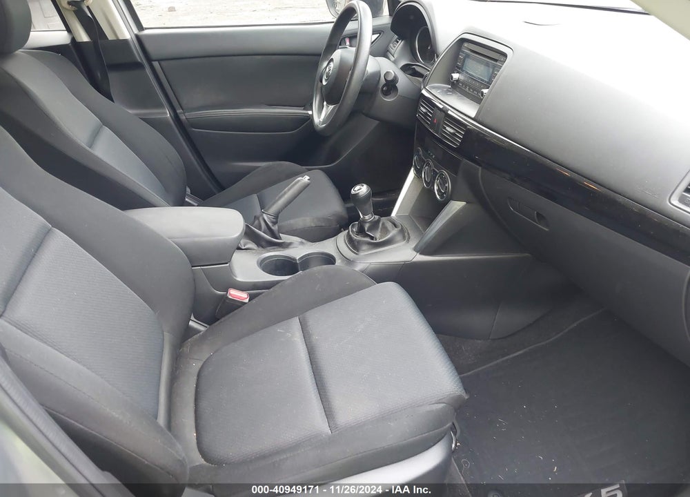 2014 MAZDA CX-5 SPORT VIN: JM3KE2BE4E0425556