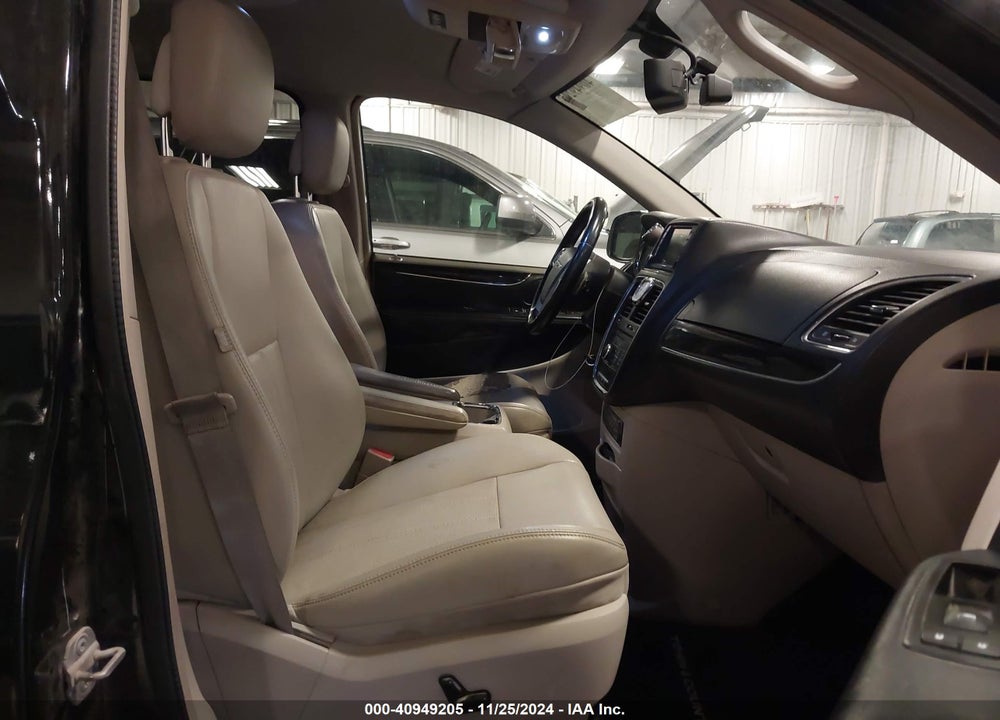 2013 CHRYSLER TOWN & COUNTRY TOURING-L VIN: 2C4RC1CG3DR565254