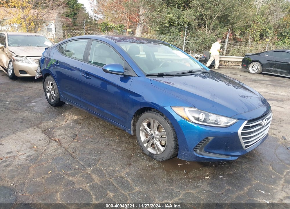 2017 HYUNDAI ELANTRA SE VIN: 5NPD84LF5HH192502