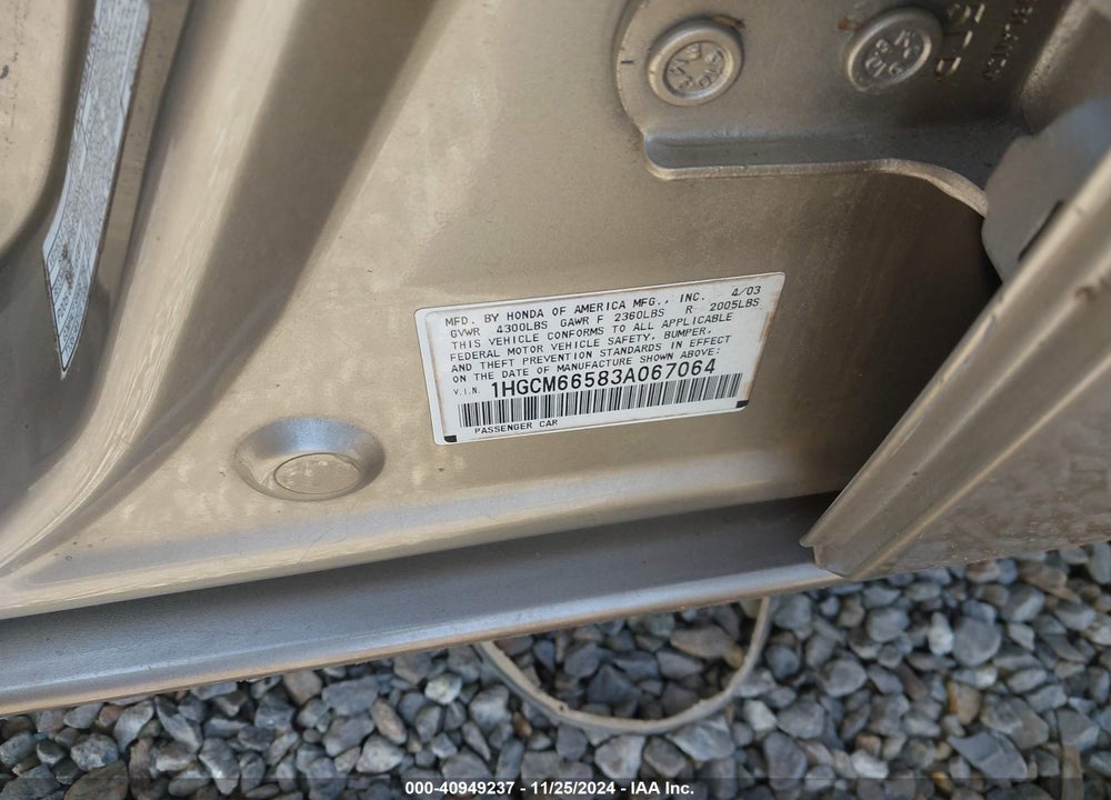 2003 HONDA ACCORD 3.0 EX VIN: 1HGCM66583A067064