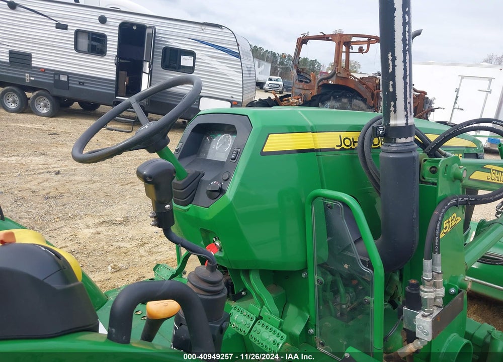 2021 JOHN DEERE TRACTOR VIN: 1PY5045EELM115729