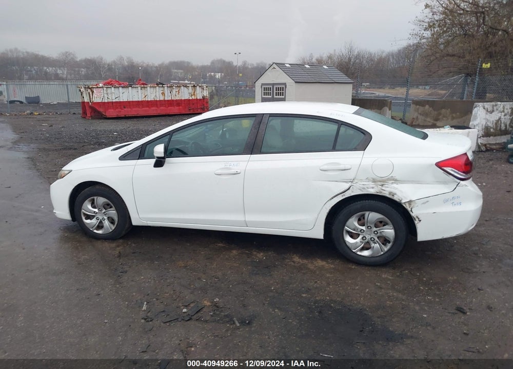 2014 HONDA CIVIC LX VIN: 19XFB2F57EE071343