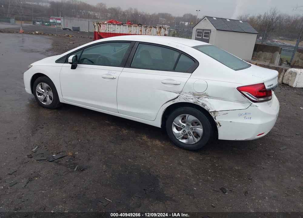 2014 HONDA CIVIC LX VIN: 19XFB2F57EE071343