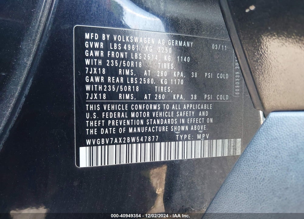 2011 VOLKSWAGEN TIGUAN SE VIN: WVGBV7AX2BW547877