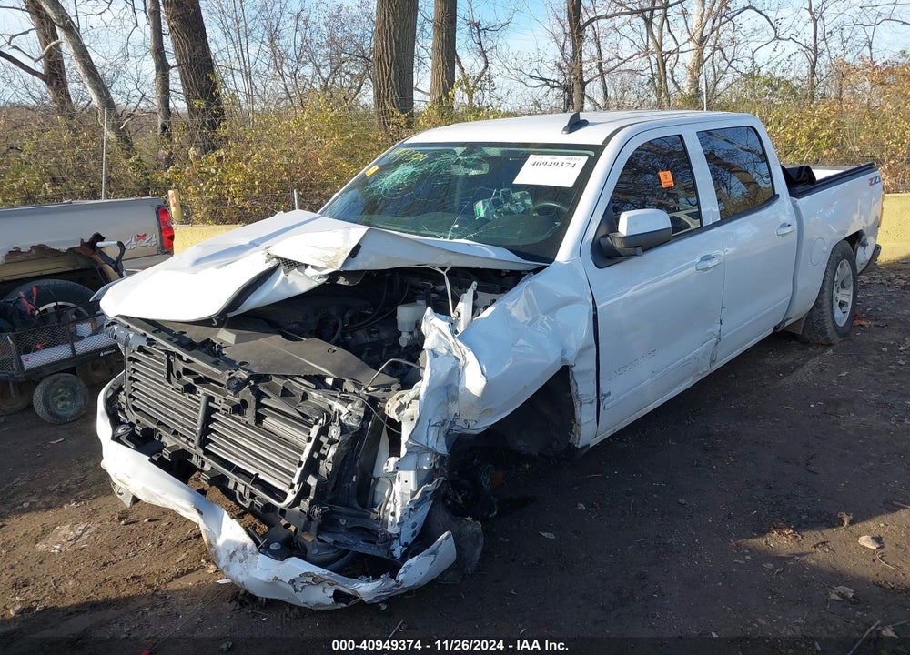 2018 CHEVROLET SILVERADO 1500 2LT VIN: 3GCUKREC2JG323157