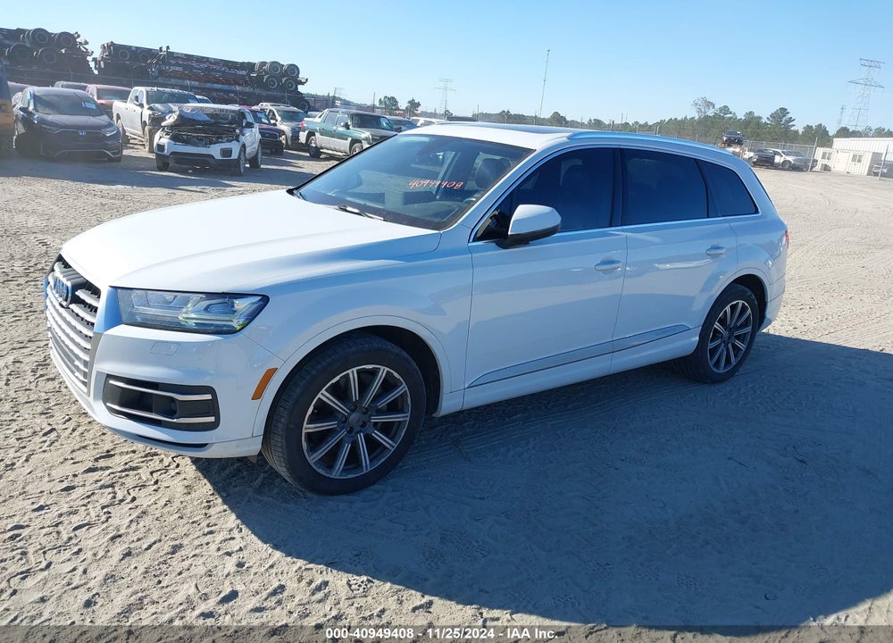 2017 AUDI Q7 3.0T PREMIUM VIN: WA1LAAF70HD048472