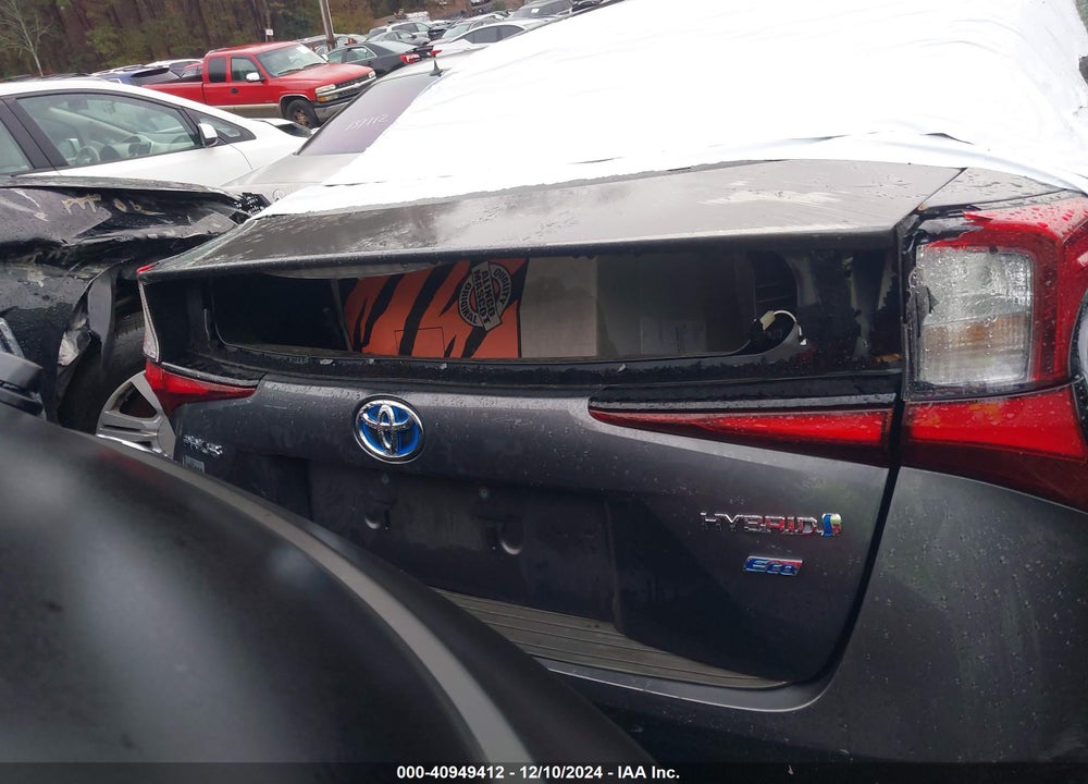 2022 TOYOTA PRIUS L VIN: JTDKAMFU6N3188083