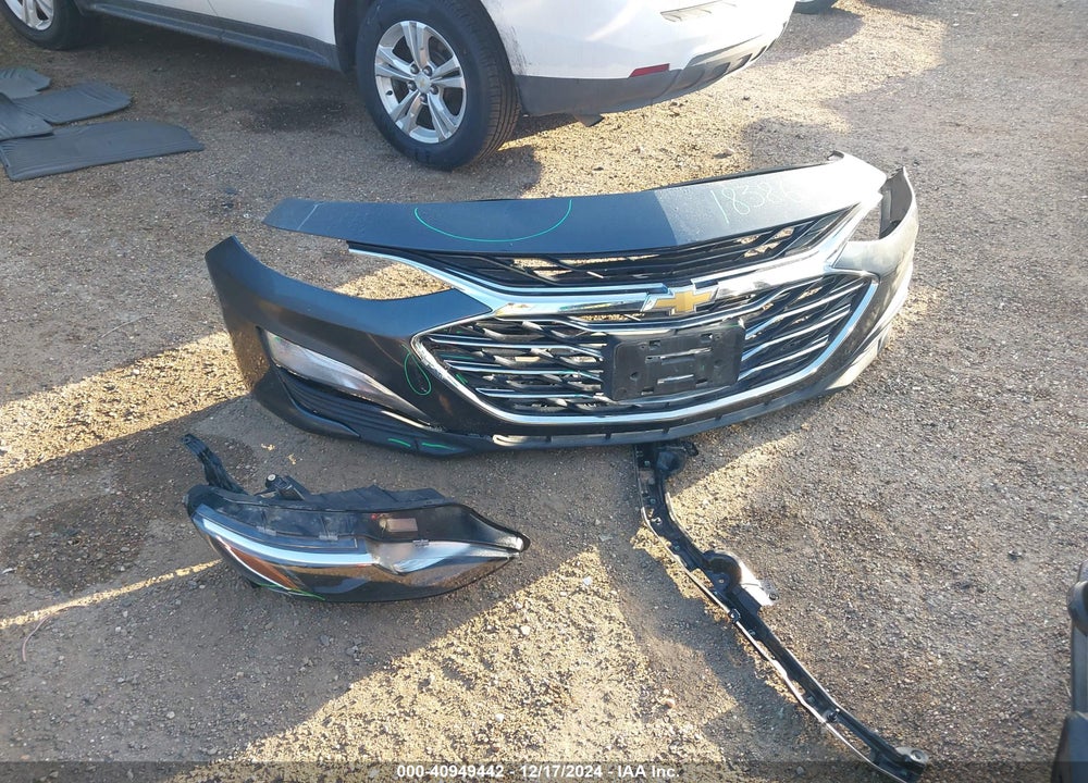 2019 CHEVROLET MALIBU VIN: 1G1ZB5ST2KF190740