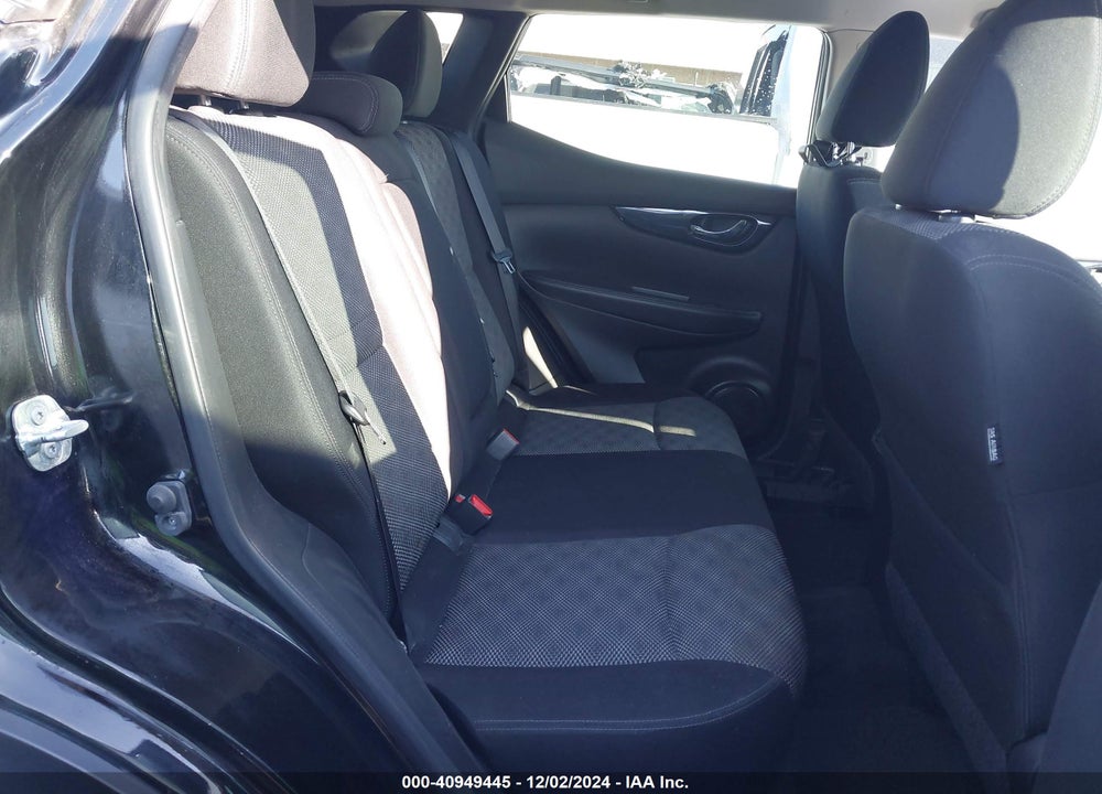 2018 NISSAN ROGUE SPORT SV VIN: JN1BJ1CP8JW109649
