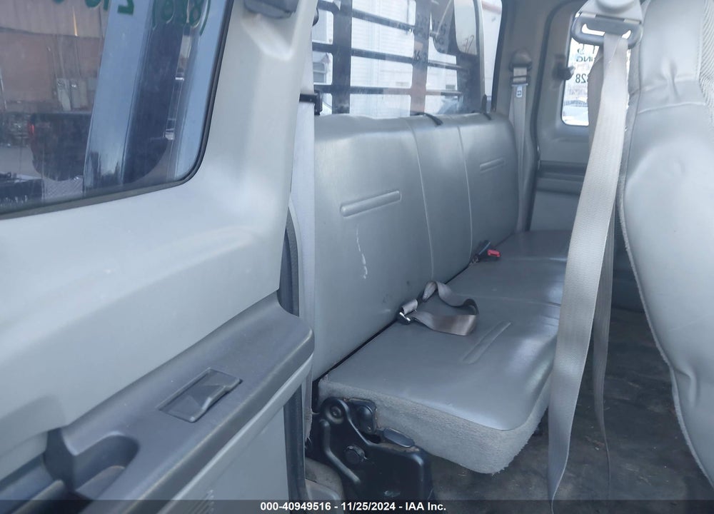 2004 FORD F-250 VIN: 1FTNX21L54EB85533