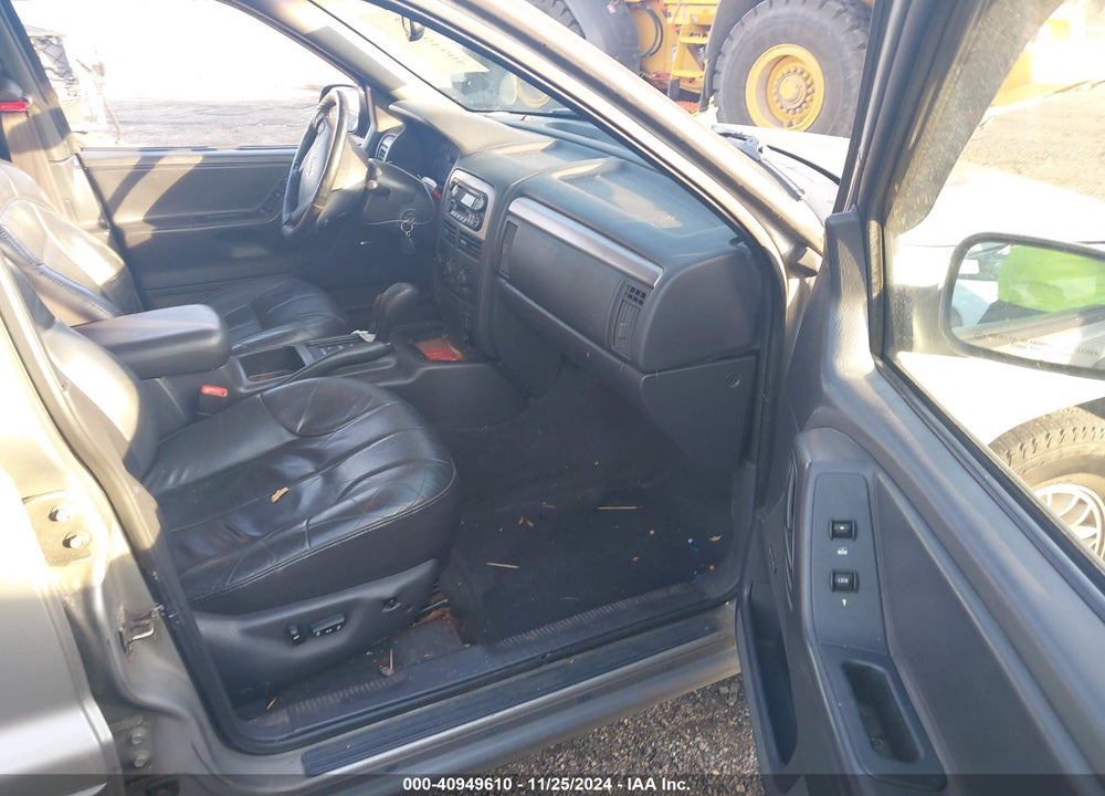 2001 JEEP GRAND CHEROKEE LAREDO VIN: 1J4GW48S81C674465