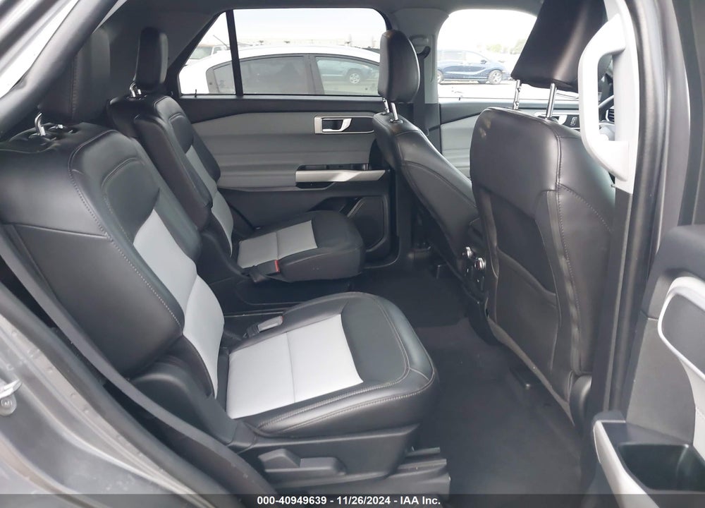 2022 FORD EXPLORER XLT VIN: 1FMSK7DH2NGA74106