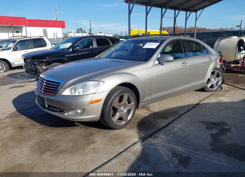 2007 MERCEDES-BENZ S 550 VIN: WDDNG71X77A060146