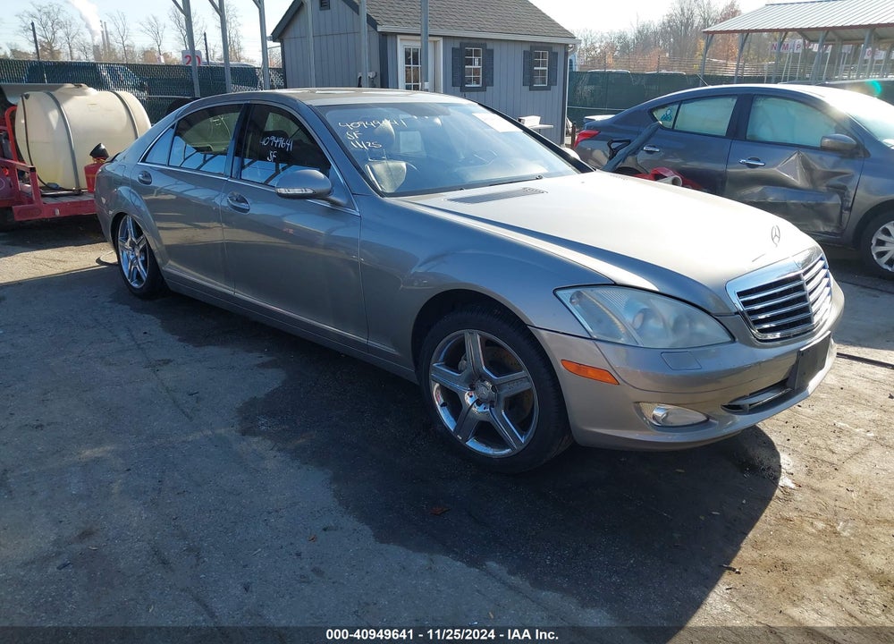 2007 MERCEDES-BENZ S 550 VIN: WDDNG71X77A060146