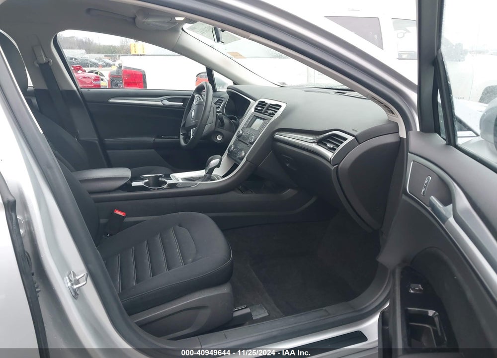 2014 FORD FUSION SE VIN: 1FA6P0H79E5388644