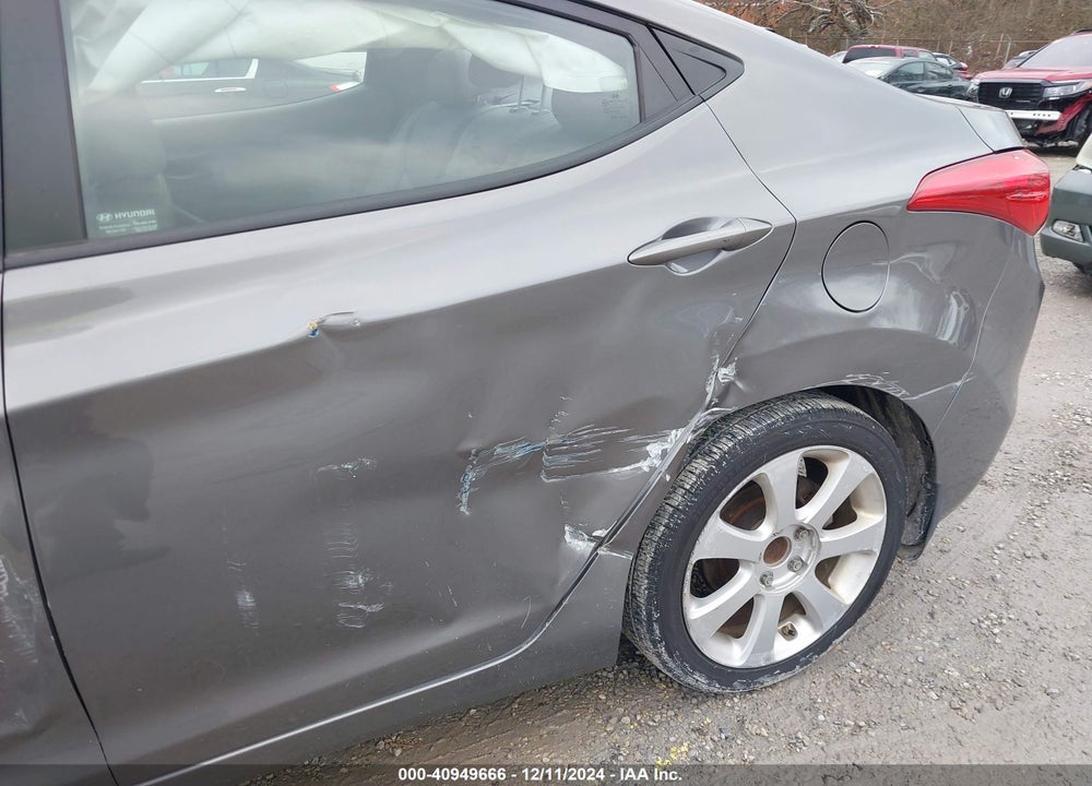 2013 HYUNDAI ELANTRA LIMITED VIN: 5NPDH4AE2DH285756