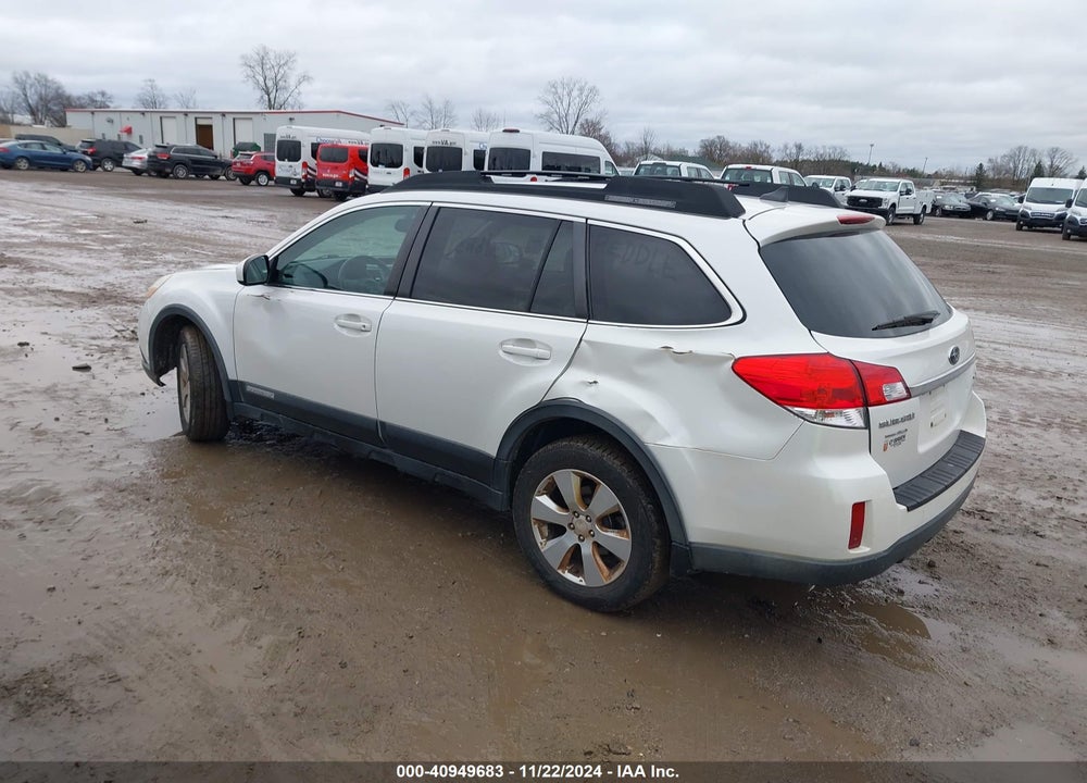 2011 SUBARU OUTBACK 2.5I LIMITED VIN: 4S4BRBLC5B3367649